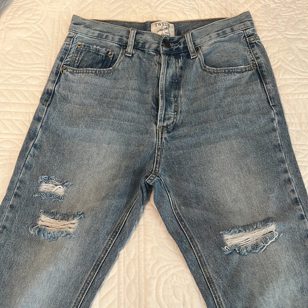 TWELVE by ontwelfth cotton high-waist BF blue jeans distressed button fly sz 28 - Picture 4 of 15